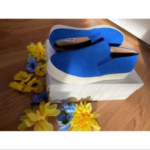 Steve Madden Buhba Blue Slide on Platform Shoes